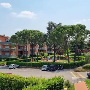 Classic Ai Cappuccini Appartamento Peschiera del Garda